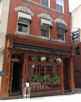 La Famiglia Giorgio's