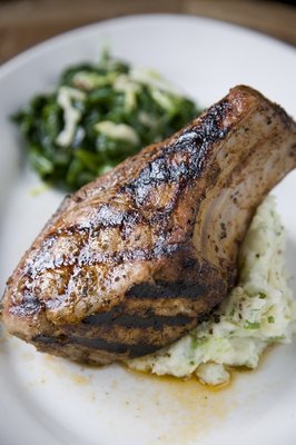 Houston’s Restaurant