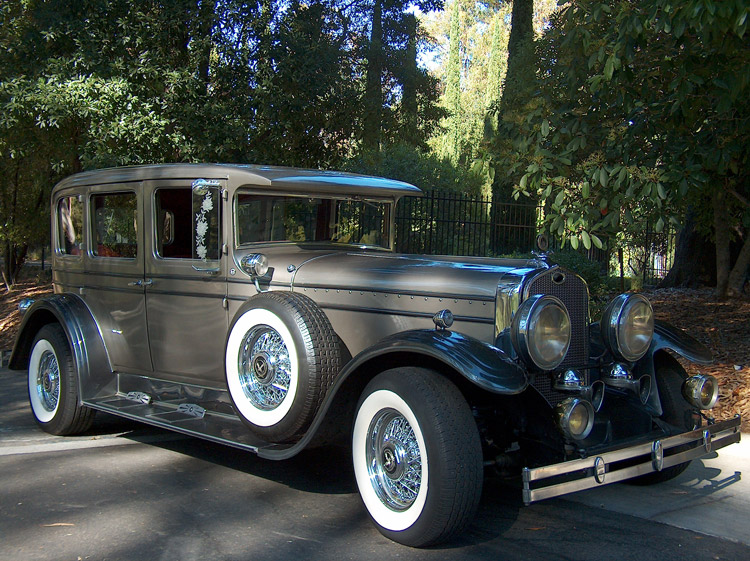 Elegant Journey Limousine