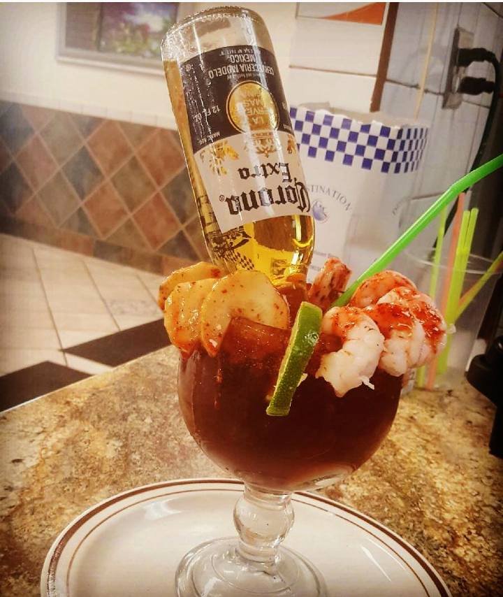 Los Cuates Meat Market